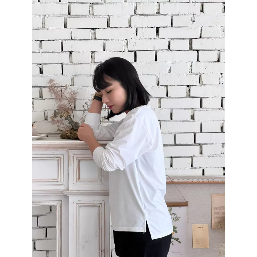 [設計款]舒適長袖開岔圓T