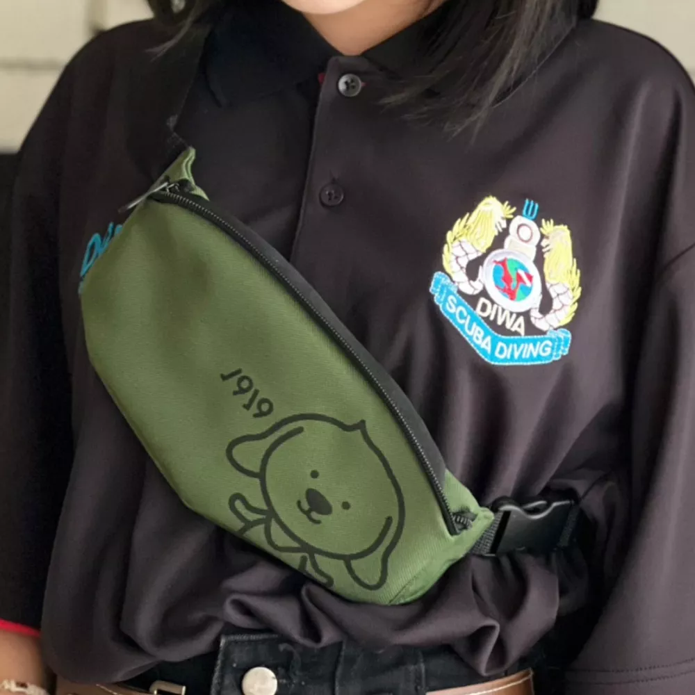 [1919] 時下流行簡約胸腰包