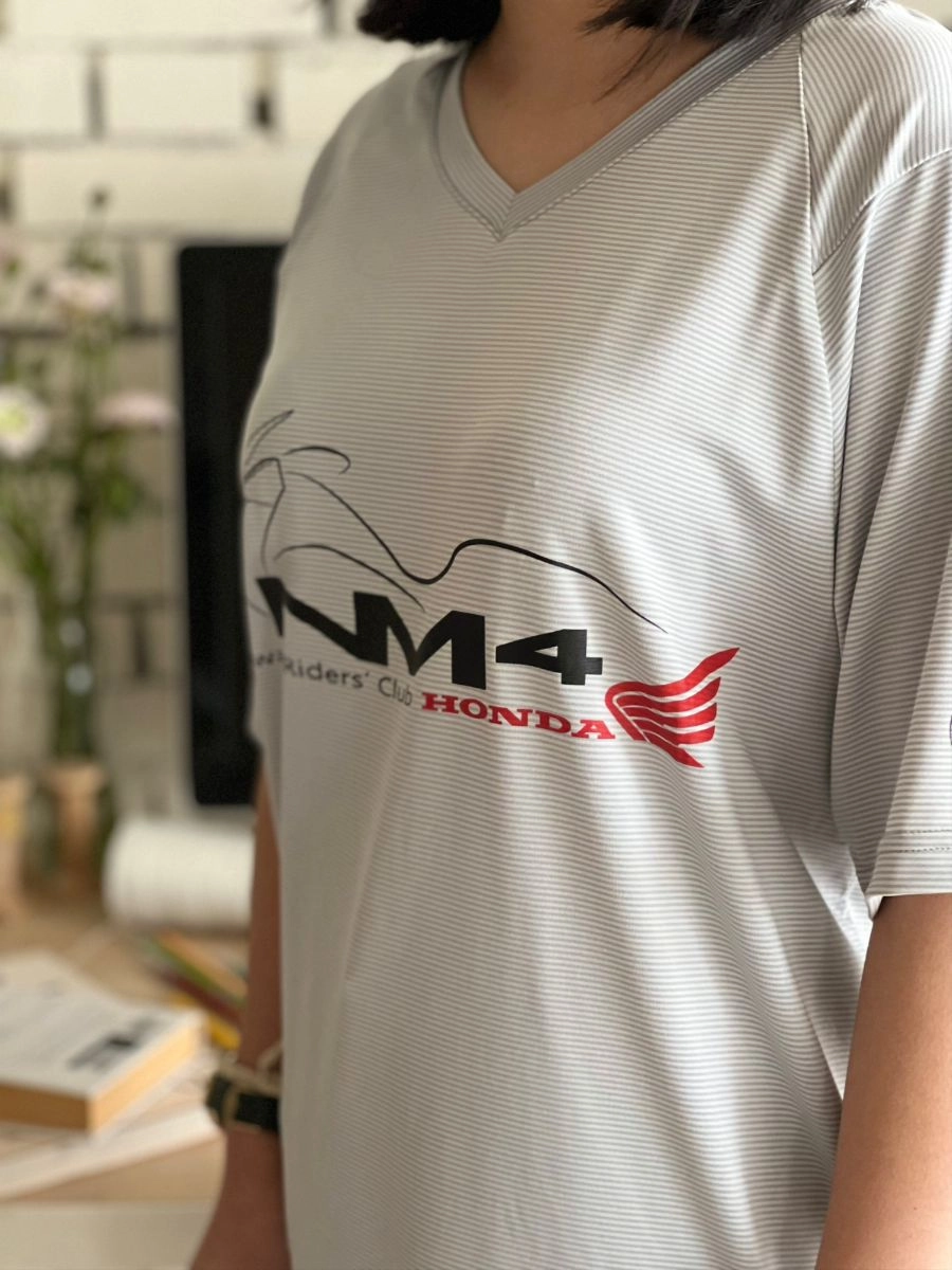 [NM4]V領印刷大圖T恤