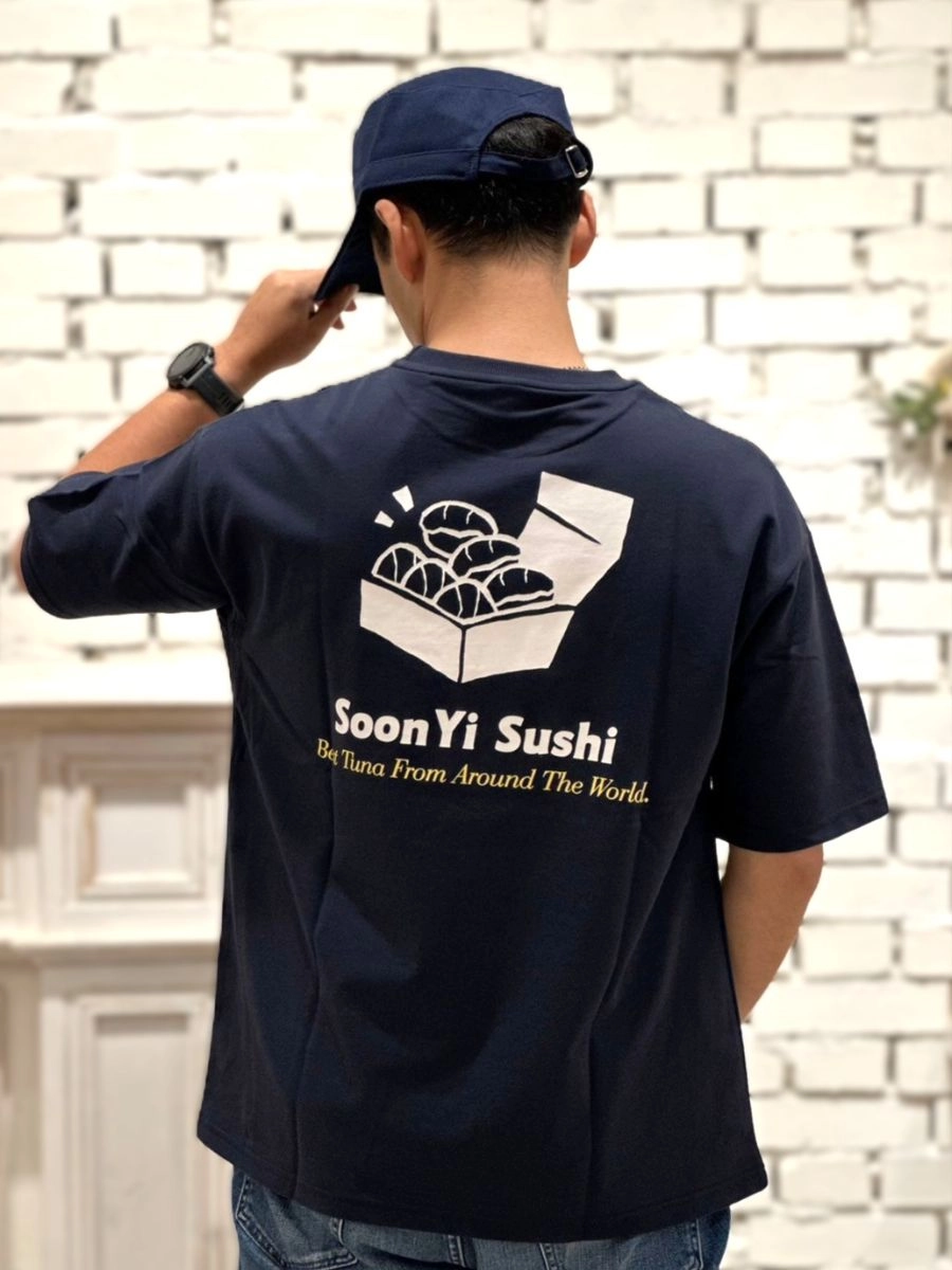 [順億壽司]轉印LOGO圓T