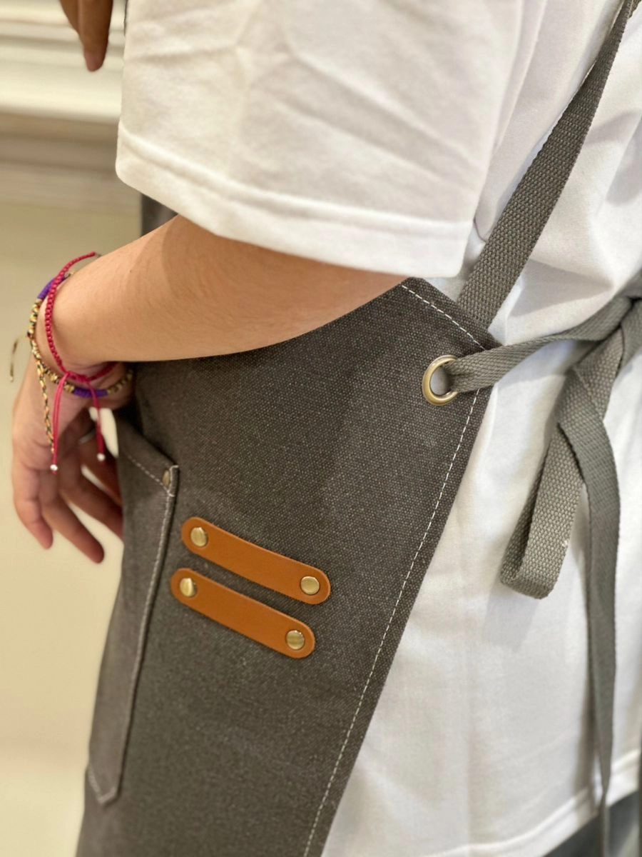 [自訂款]皮革口袋綁帶圍裙